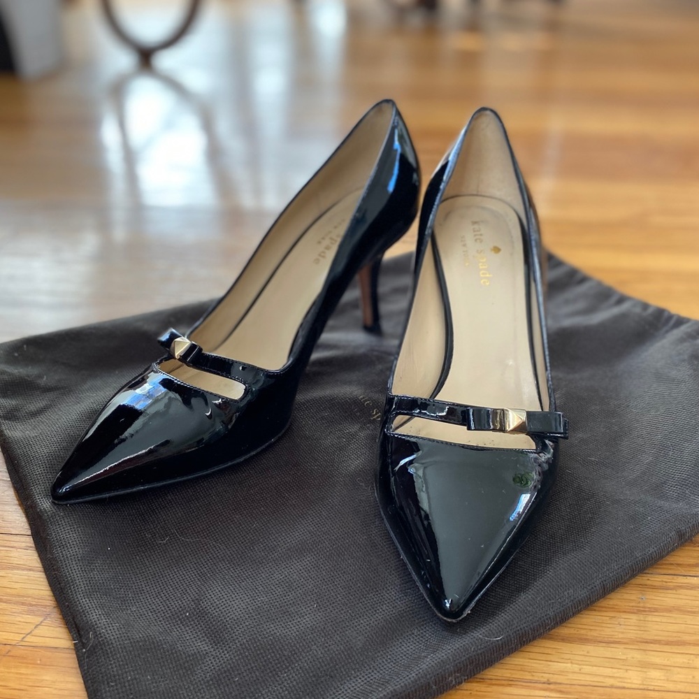 Kate Spade Black Patent Bow Pumps - Black, 6.5